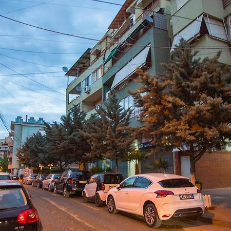 Nuestra Casa Hotel Tiranë Luaran gambar