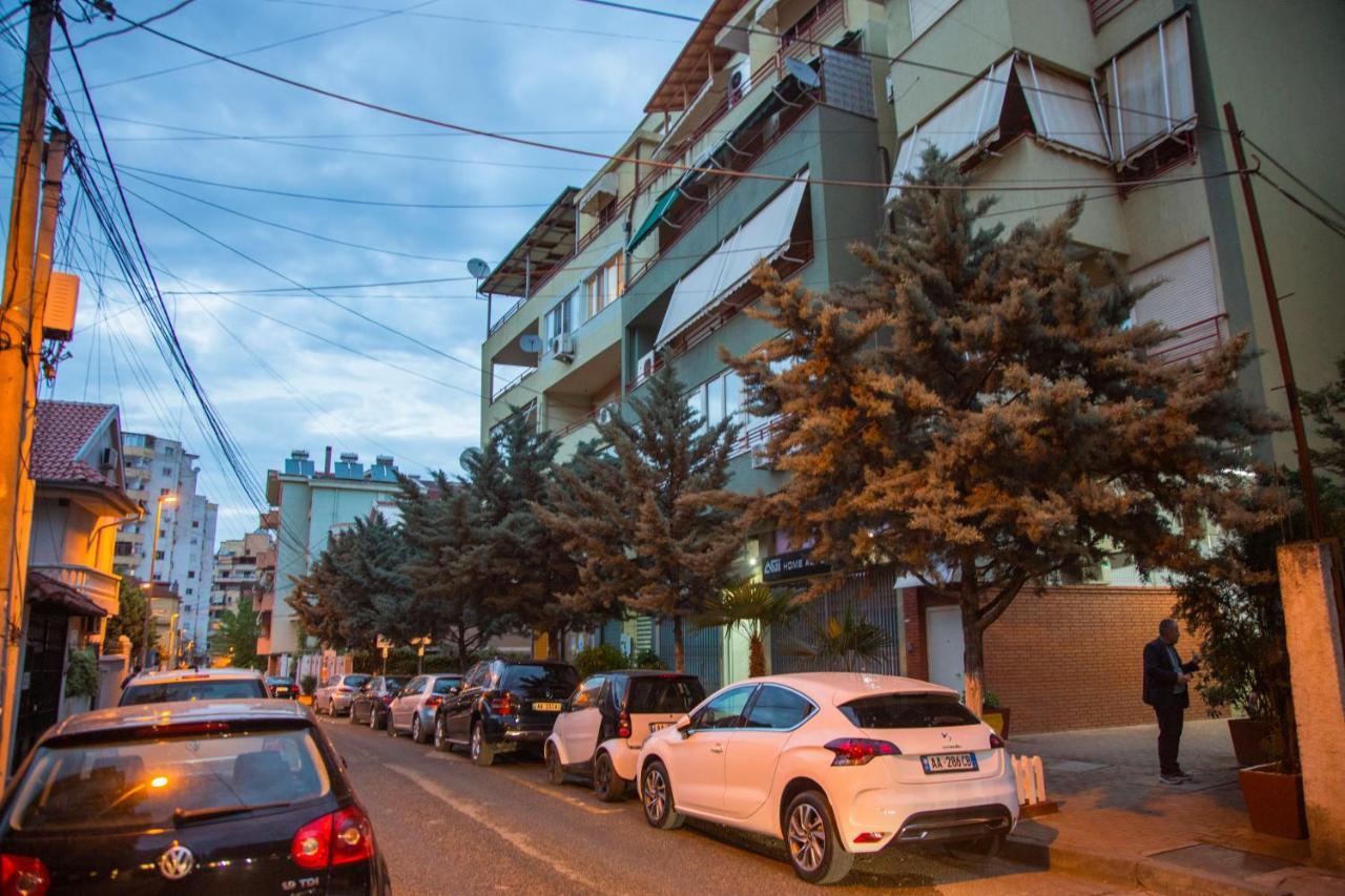 Nuestra Casa Hotel Tiranë Luaran gambar