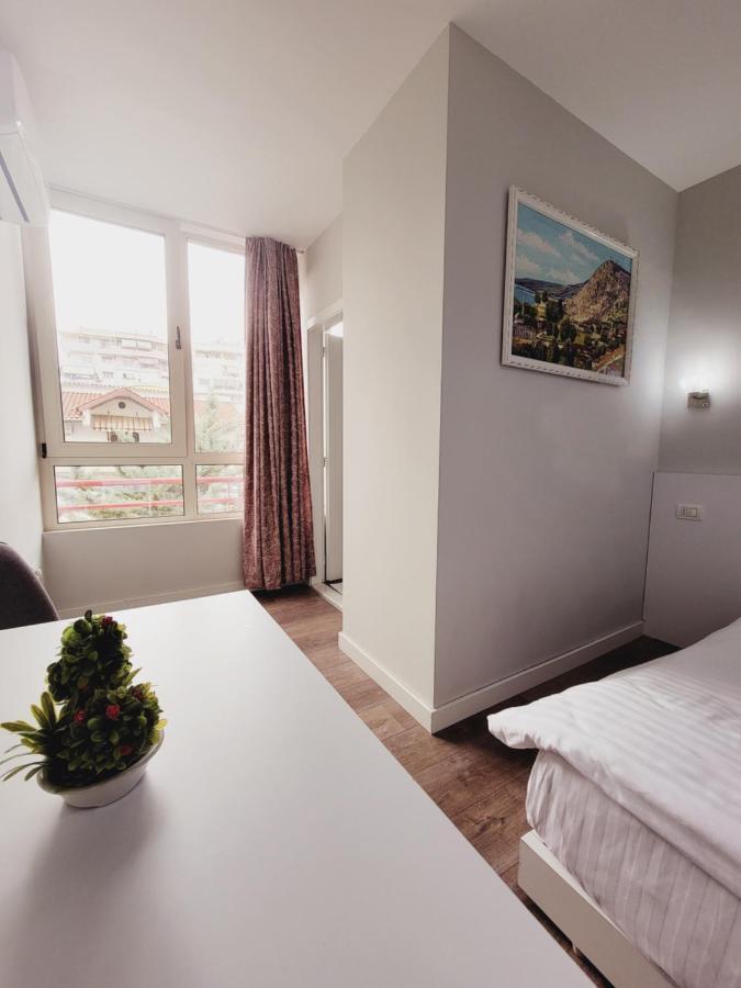 Nuestra Casa Hotel Tiranë Luaran gambar